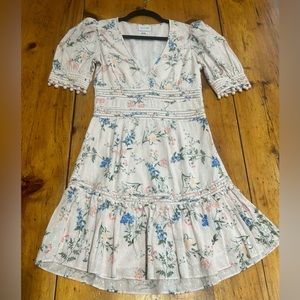 Saylor Floral Dress size XS